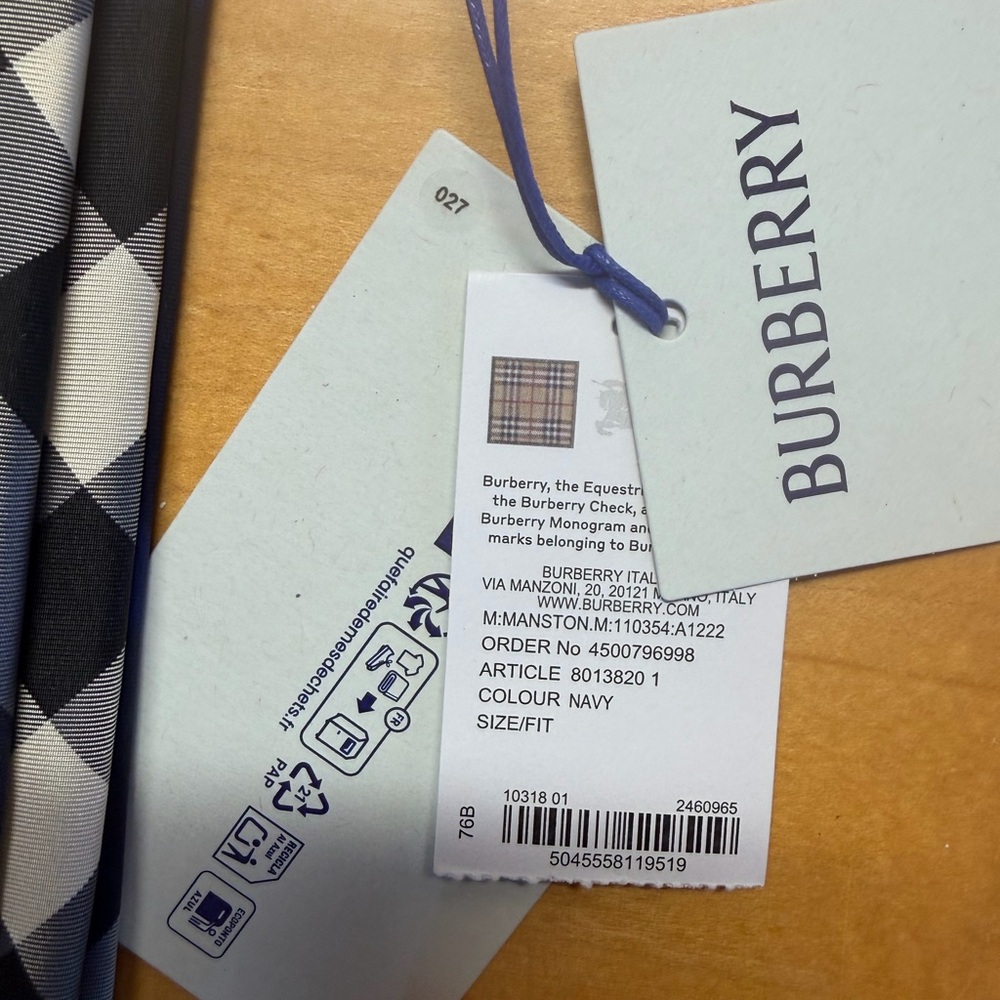 NWT Burberry Blue and Black Plaid Silk Check Tie - Picture 7 of 8